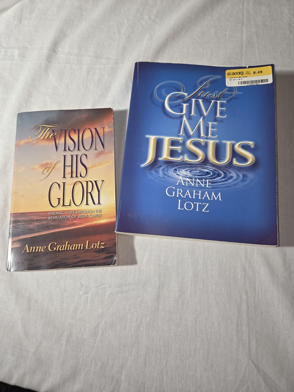 Books-Just Give Me Jesus And The Vision Of His Glory By Author Anne Graham Lotz
